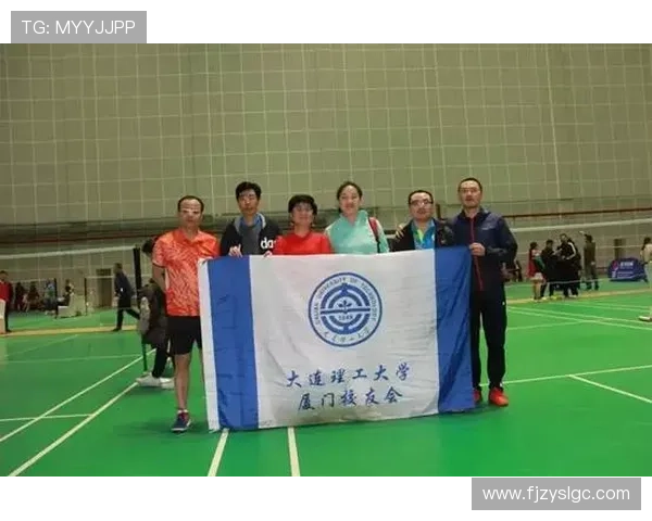 武汉羽毛球队在联合会杯中的团队协作表现分析与点评 武汉羽毛球队在联合会杯中的团队协作表现分析与点评
