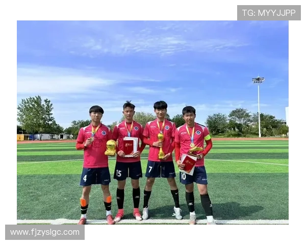 从街头到绿茵场真实故事改编的足球明星传奇人生 从街头到绿茵场真实故事改编的足球明星传奇人生