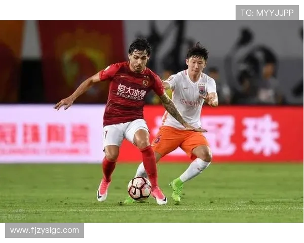 中国足球明星自律程度排名揭晓谁是最自律的球员和他们的成功秘诀