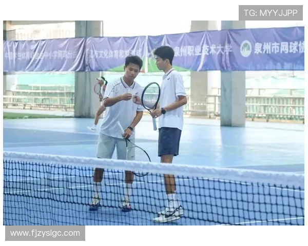 广州网球队在全国网球耐力排行榜中荣获第六名的佳绩引发关注 广州网球队在全国网球耐力排行榜中荣获第六名的佳绩引发关注