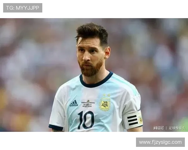 西班牙足球明星小烟枪的传奇故事与场上风采揭秘