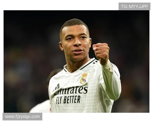 足球明星小额的真实身份揭秘及其在足球界的影响力分析